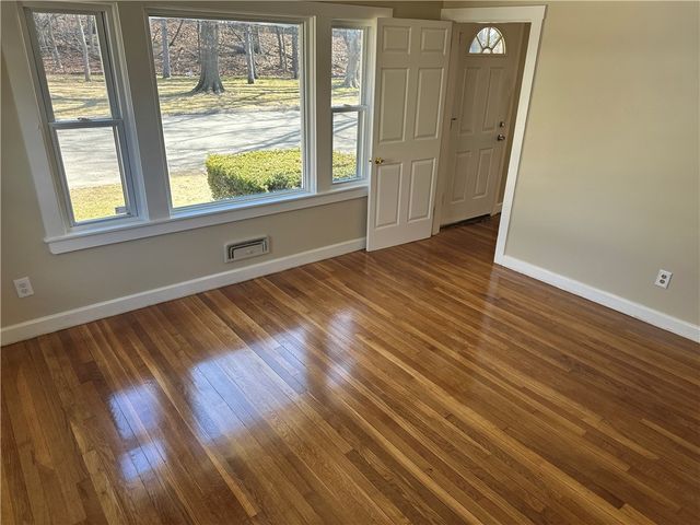 2 Doric Avenue, Cranston, RI 02910