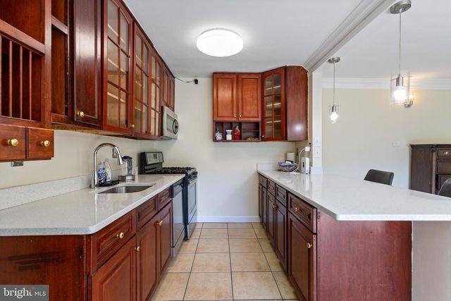 9201 NEW HAMPSHIRE AVE #B-2, Silver Spring, MD 20903