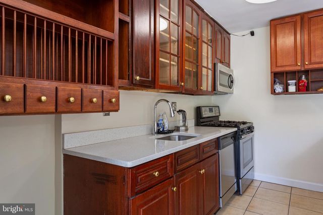 9201 NEW HAMPSHIRE AVE #B-2, Silver Spring, MD 20903