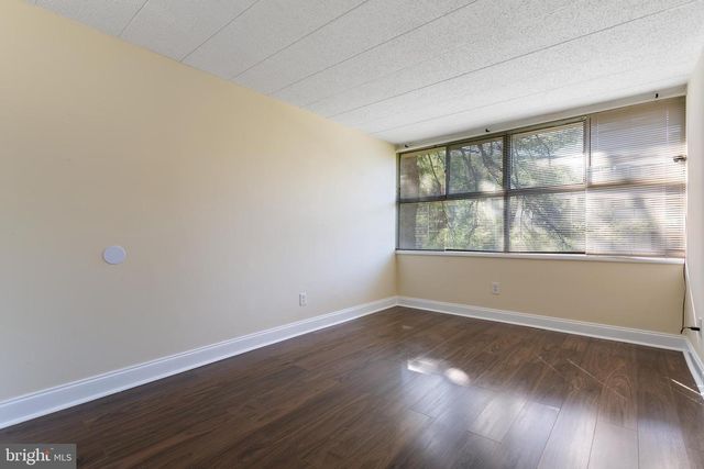 9201 NEW HAMPSHIRE AVE #B-2, Silver Spring, MD 20903