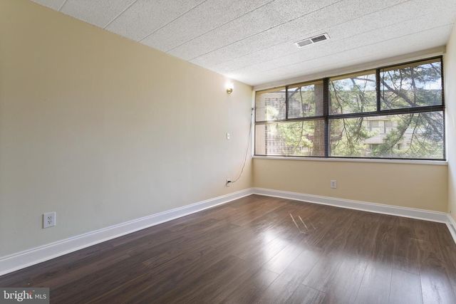 9201 NEW HAMPSHIRE AVE #B-2, Silver Spring, MD 20903