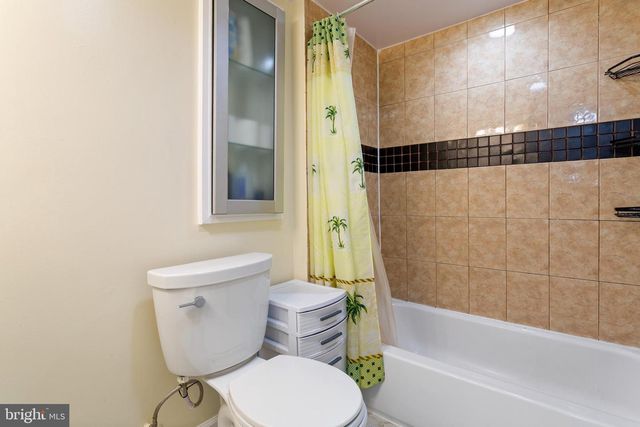 9201 NEW HAMPSHIRE AVE #B-2, Silver Spring, MD 20903