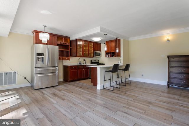 9201 NEW HAMPSHIRE AVE #B-2, Silver Spring, MD 20903