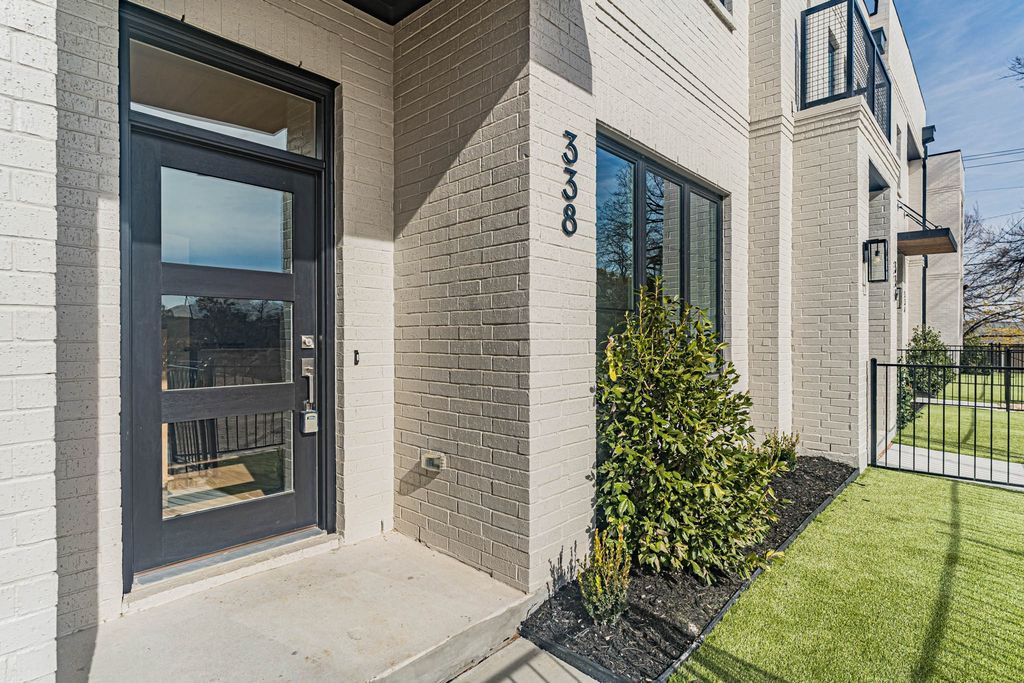 342 Nursery Lane, Fort Worth, TX 76114