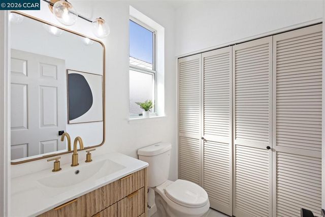619 Commodore Dr, Richmond, CA 94804
