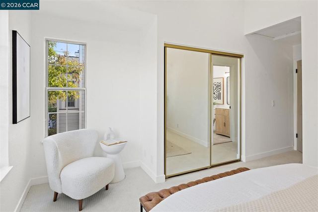 619 Commodore Dr, Richmond, CA 94804