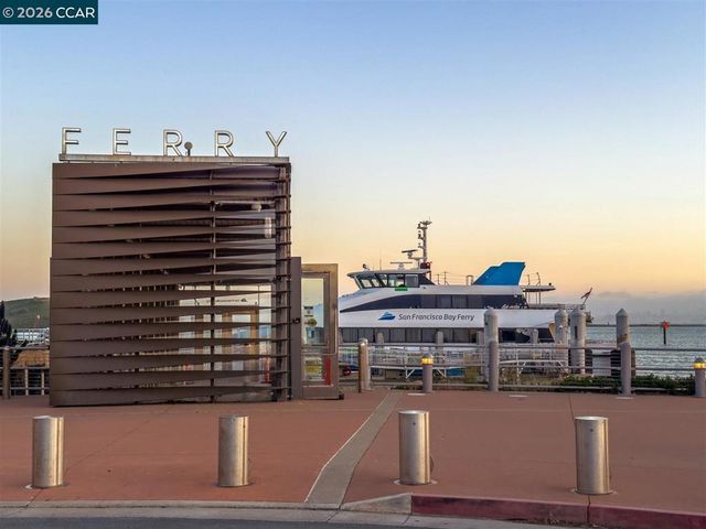 619 Commodore Dr, Richmond, CA 94804