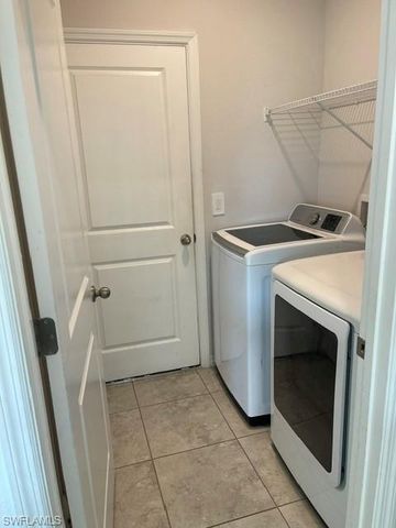 328 Jacaranda PKWY E, Cape Coral, FL 33909