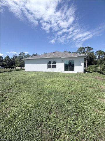 328 Jacaranda PKWY E, Cape Coral, FL 33909