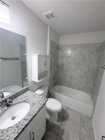 328 Jacaranda PKWY E, Cape Coral, FL 33909