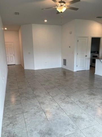 328 Jacaranda PKWY E, Cape Coral, FL 33909
