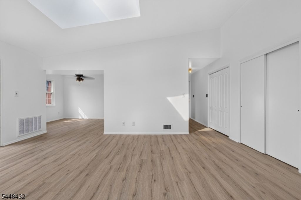 204 Sierra Ct, Woodbridge Twp., NJ 07095 — photo 3