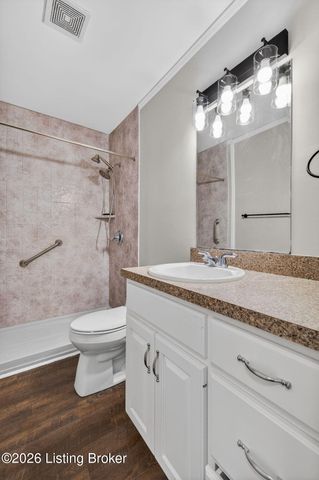 4019 Glenhurst Ave, Louisville, KY 40216