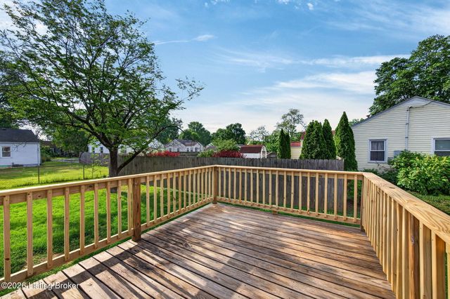 4019 Glenhurst Ave, Louisville, KY 40216