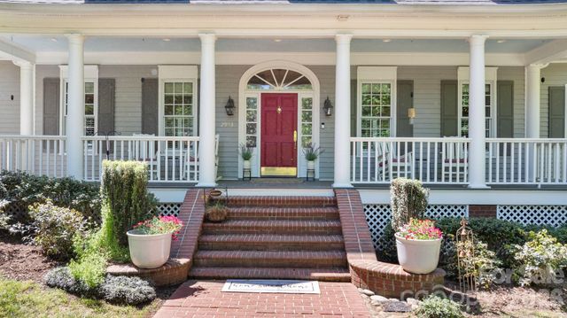 2953 Ninth Tee Drive, Newton, NC 28658