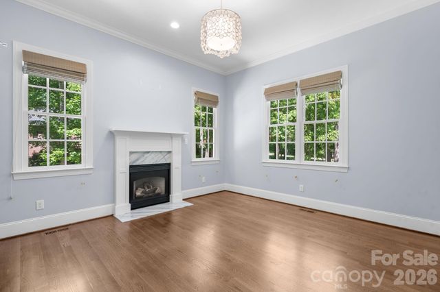 2953 Ninth Tee Drive, Newton, NC 28658