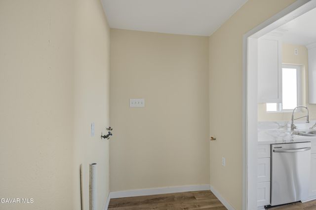 47703 E 28th Street, Lancaster, CA 93535