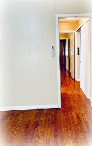 500 N Broadway Street, Leavenworth, KS 66048