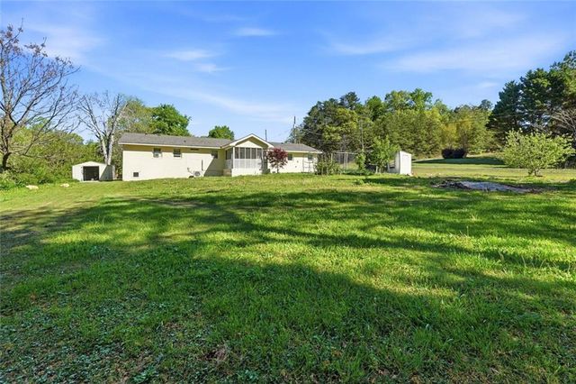 11 Lee Street, Rockmart, GA 30153