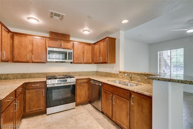 6868 Sky Pointe Drive 1038, Las Vegas, NV 89131