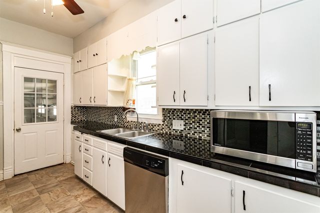 301 N 4th St Street, Marshalltown, IA 50158