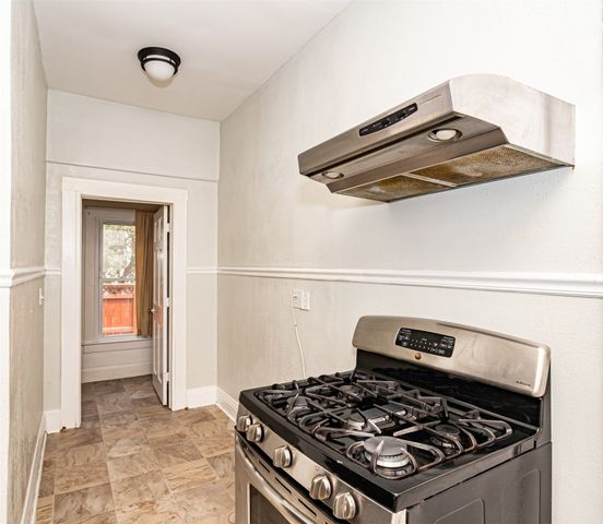 301 N 4th St Street, Marshalltown, IA 50158