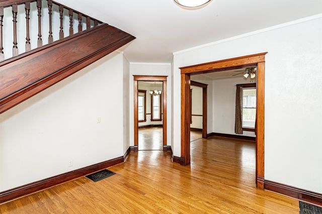 301 N 4th St Street, Marshalltown, IA 50158