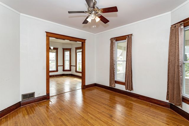 301 N 4th St Street, Marshalltown, IA 50158