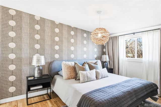 1511 S Corona Street, Denver, CO 80210