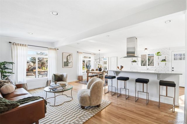 1511 S Corona Street, Denver, CO 80210