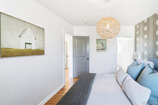 1511 S Corona Street, Denver, CO 80210