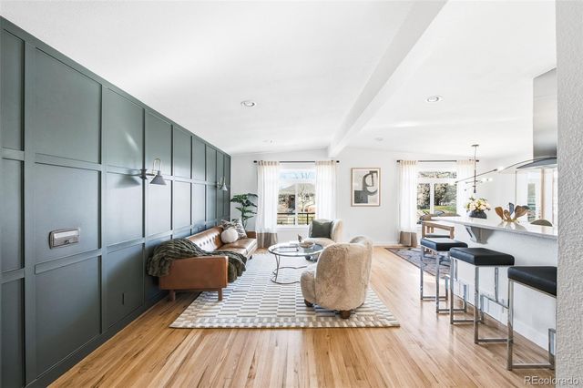 1511 S Corona Street, Denver, CO 80210