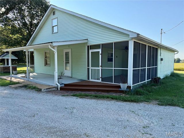 5059 Smith Drive, Edwardsville, IL 62025