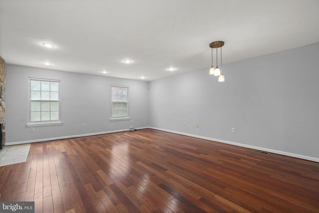 8437 SNOWDEN OAKS PL, Laurel, MD 20708