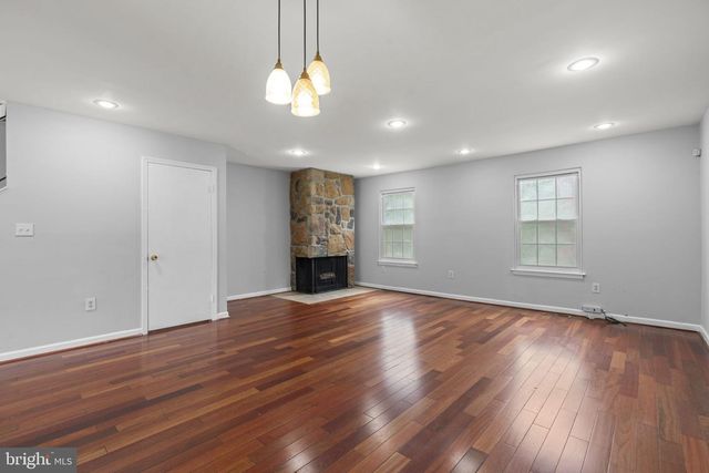 8437 SNOWDEN OAKS PL, Laurel, MD 20708