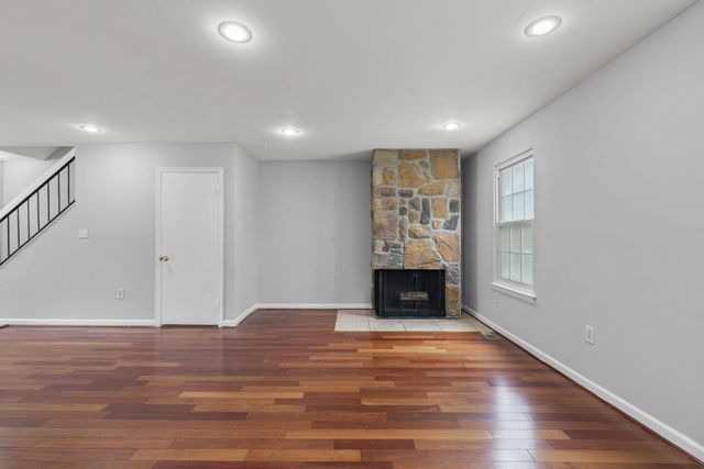 8437 SNOWDEN OAKS PL, Laurel, MD 20708