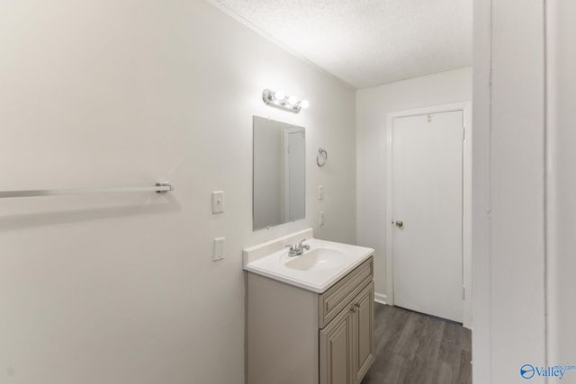 300 Beirne Avenue, Huntsville, AL 35801