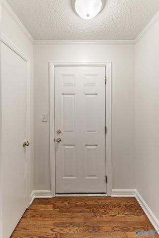 300 Beirne Avenue, Huntsville, AL 35801