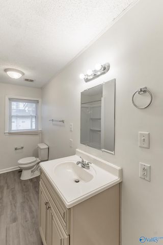 300 Beirne Avenue, Huntsville, AL 35801