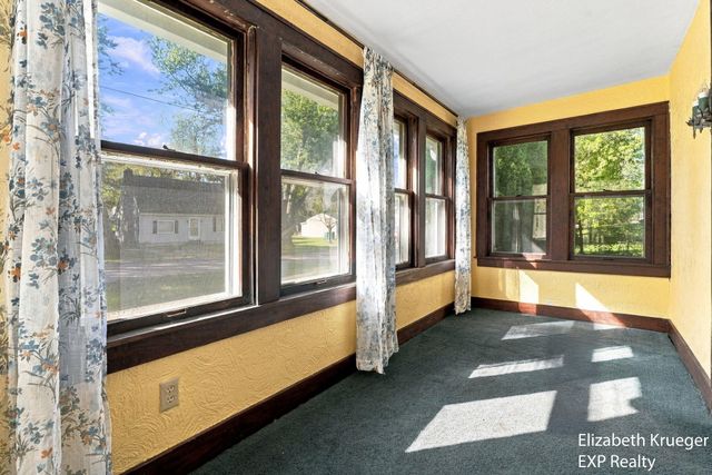 2129 Byrd Drive, Portage, MI 49002