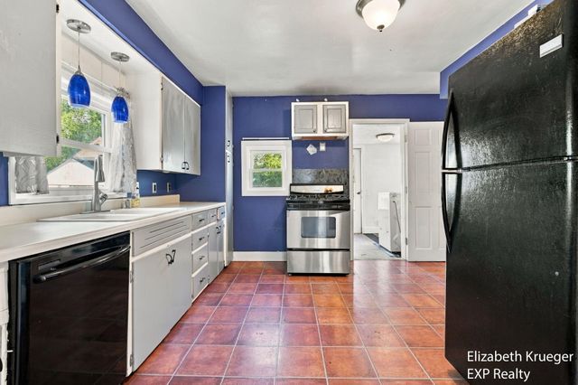 2129 Byrd Drive, Portage, MI 49002