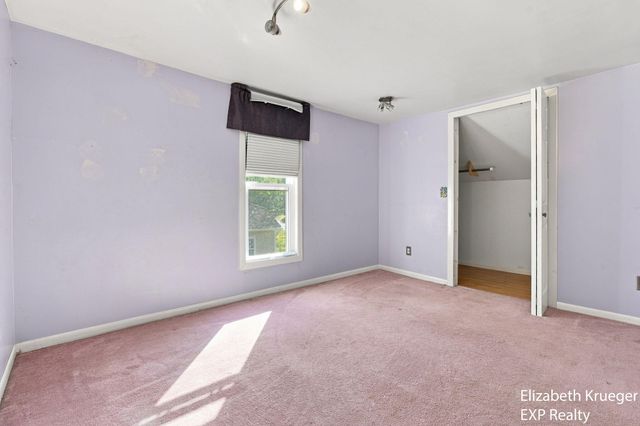 2129 Byrd Drive, Portage, MI 49002