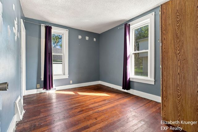 2129 Byrd Drive, Portage, MI 49002