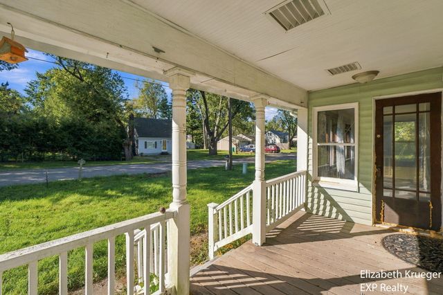 2129 Byrd Drive, Portage, MI 49002