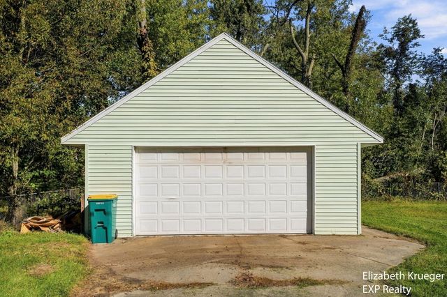 2129 Byrd Drive, Portage, MI 49002