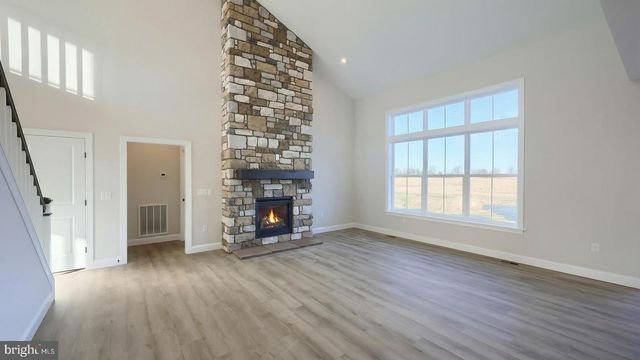 122 ALEXANDRIA DR, Annville, PA 17003