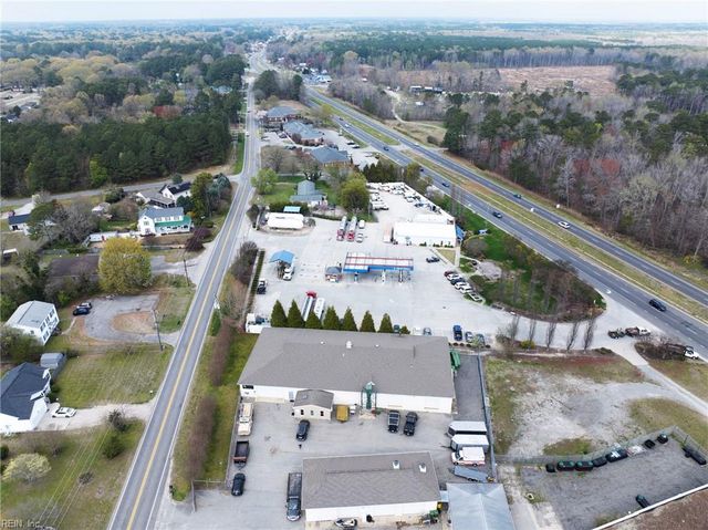 2521 Hayes RD, Hayes, VA 23072