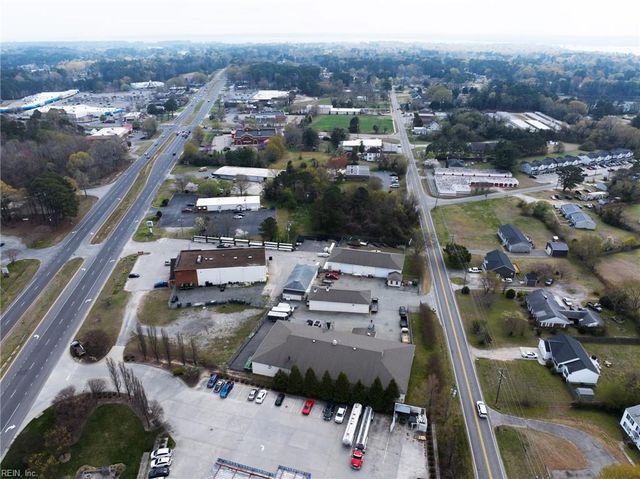 2521 Hayes RD, Hayes, VA 23072