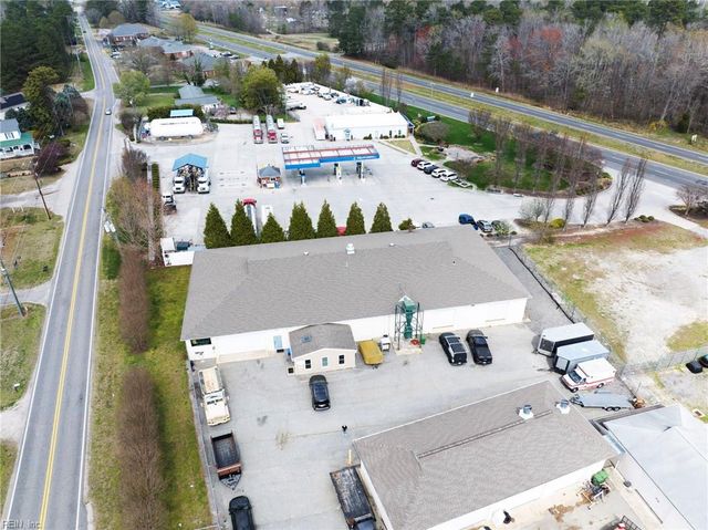 2521 Hayes RD, Hayes, VA 23072