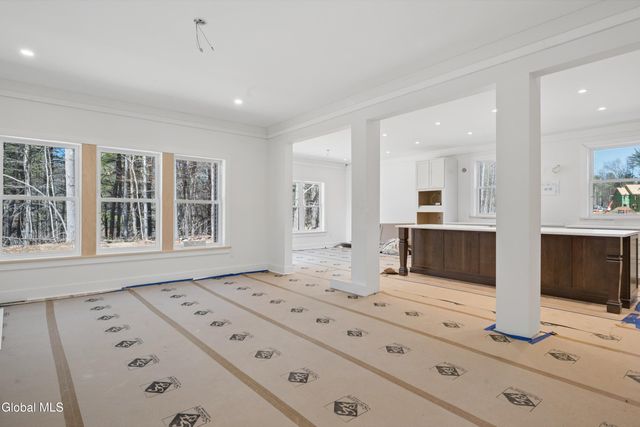 2 Wisteria Court, Wilton, NY 12866